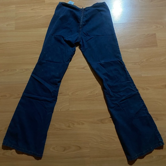 725 FIT AND FLARES-SIZE 5 - Picture 4 of 4